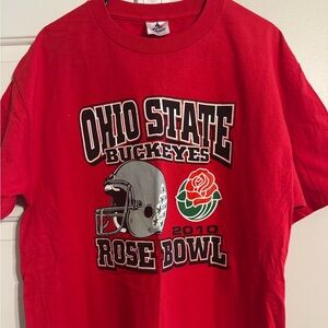 Tri-Lake Inc Ohio State Buckeyes Football 2010 Rose Bowl Large Shirt.
